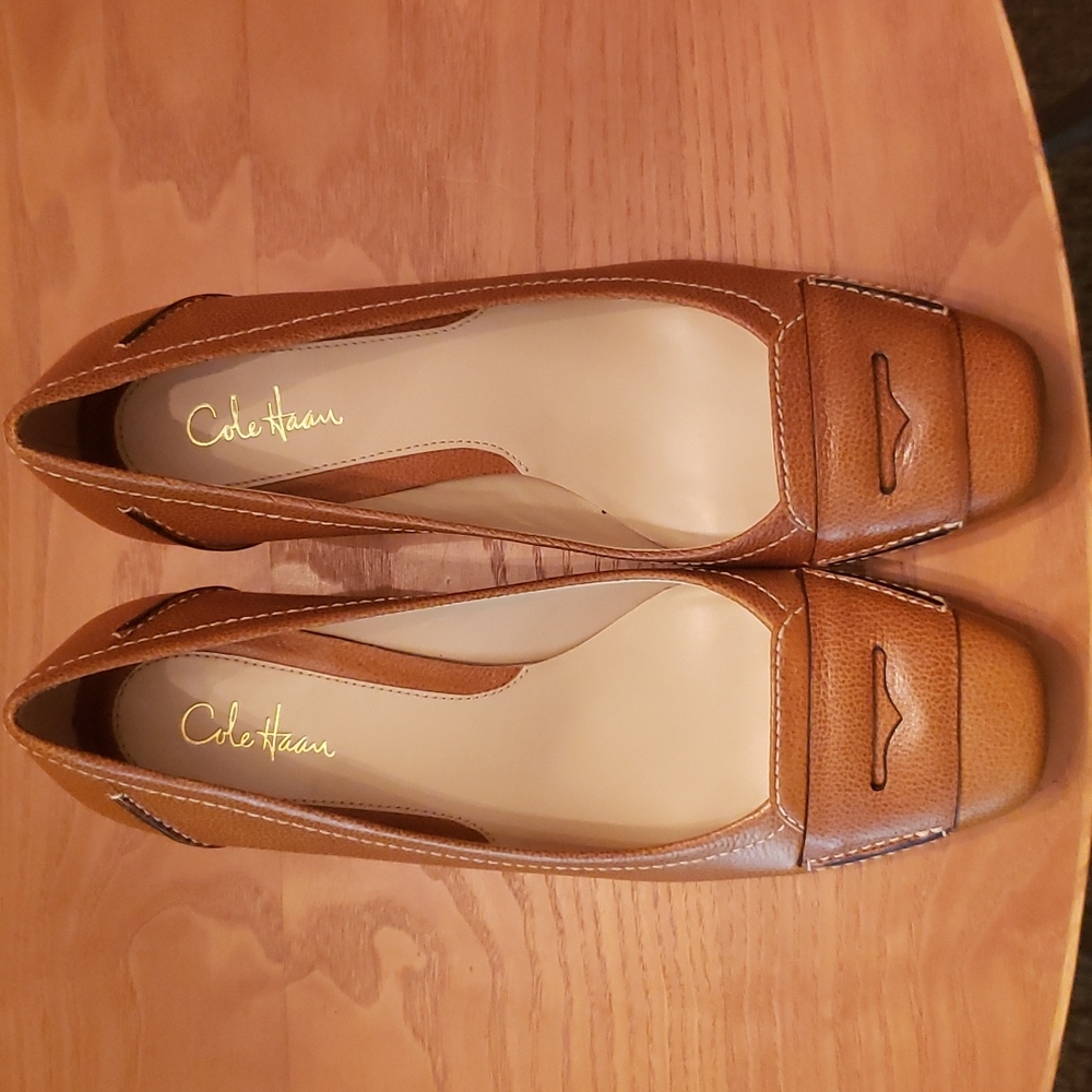 Cole Haan Kitten heel